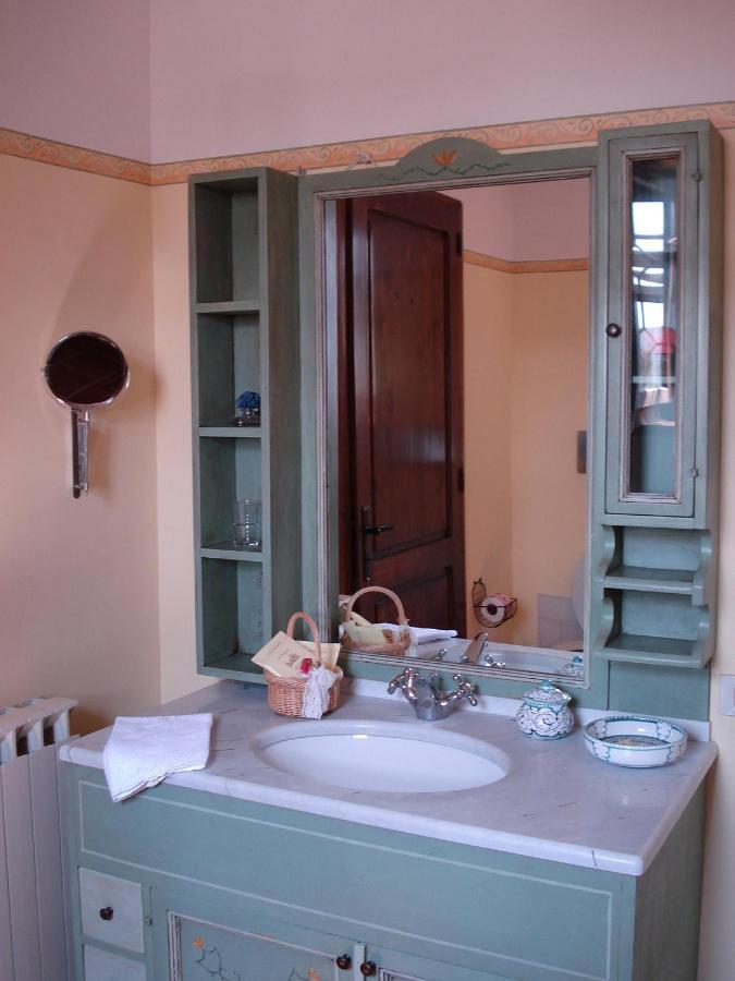 Il Poggiolo Di Parrano Guest House Eksteriør bilde